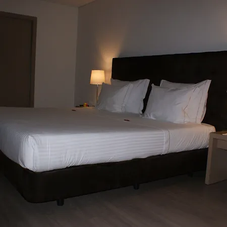 Konukevi Castelo Santa Catarina 4*