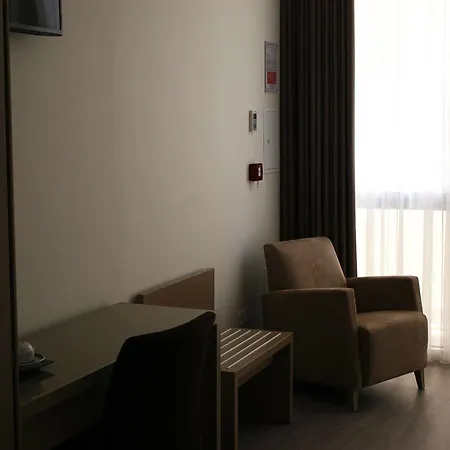 Castelo Santa Catarina Guest house 2*