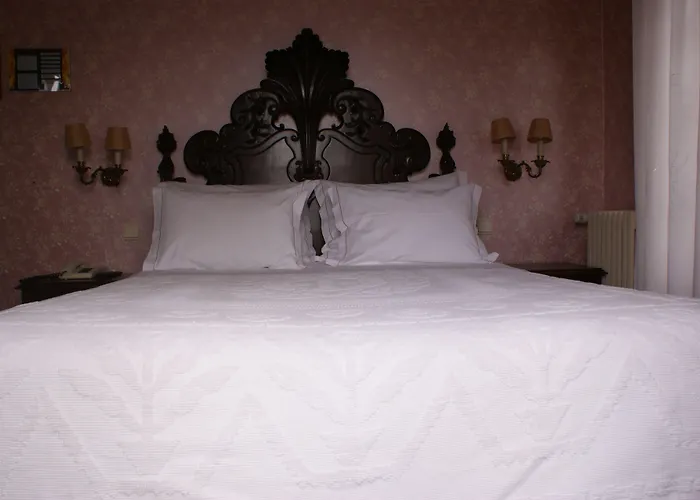 Castelo Santa Catarina بيت ضيافة 4*